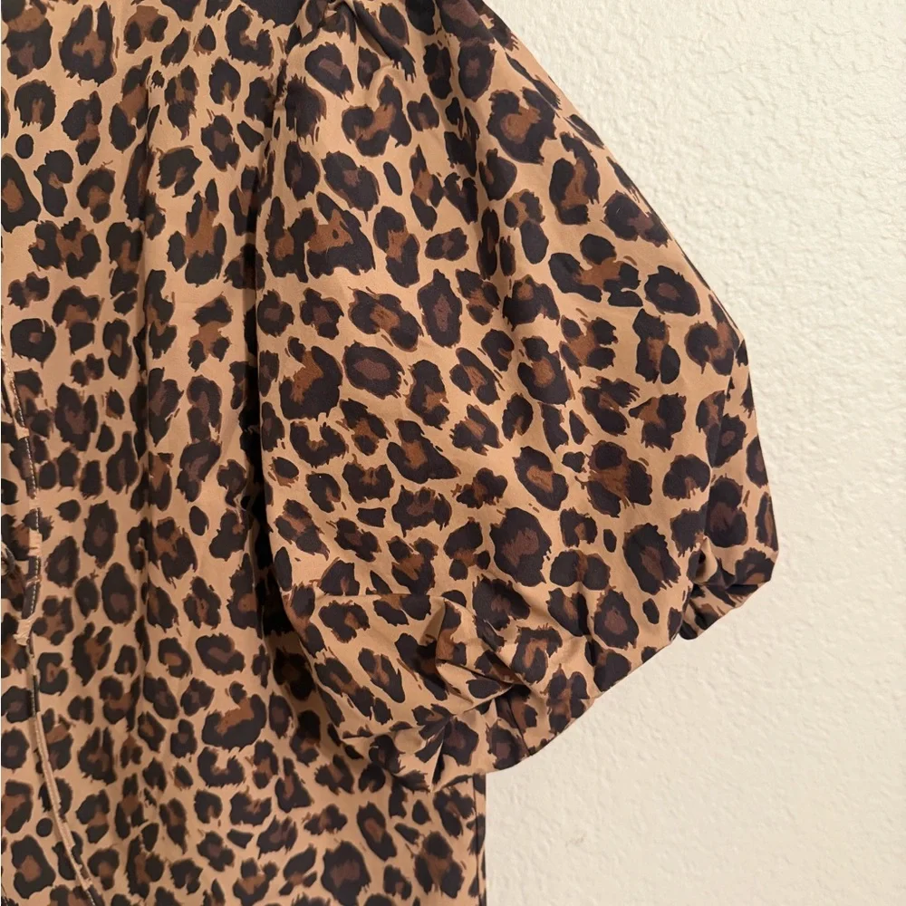 Abercrombie & Fitch Cheetah Blouse-Medium - Picture 3 of 4